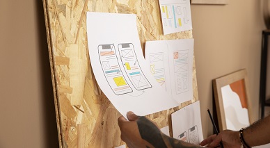 В чем разница между веб-дизайнером и UI/UX-дизайнером?